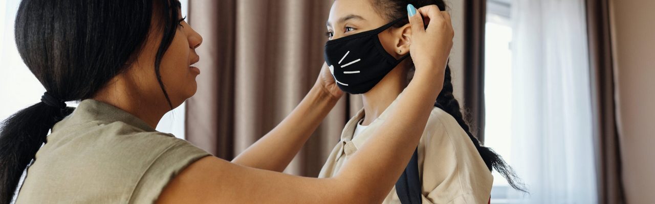 pexels-august-de-richelieu-4261252